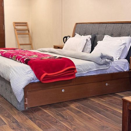 The Alpine Guest House Kasol Bagian luar foto