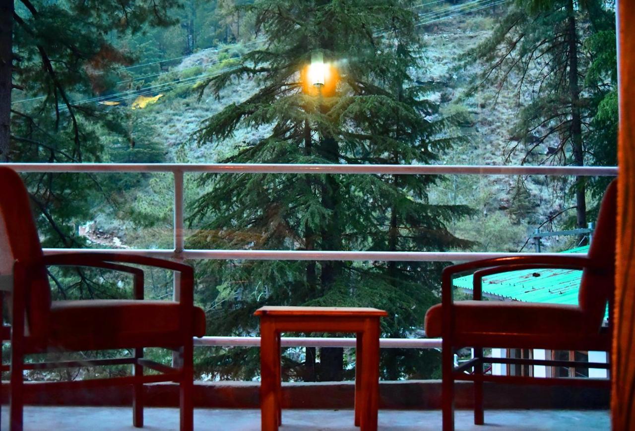 The Alpine Guest House Kasol Bagian luar foto