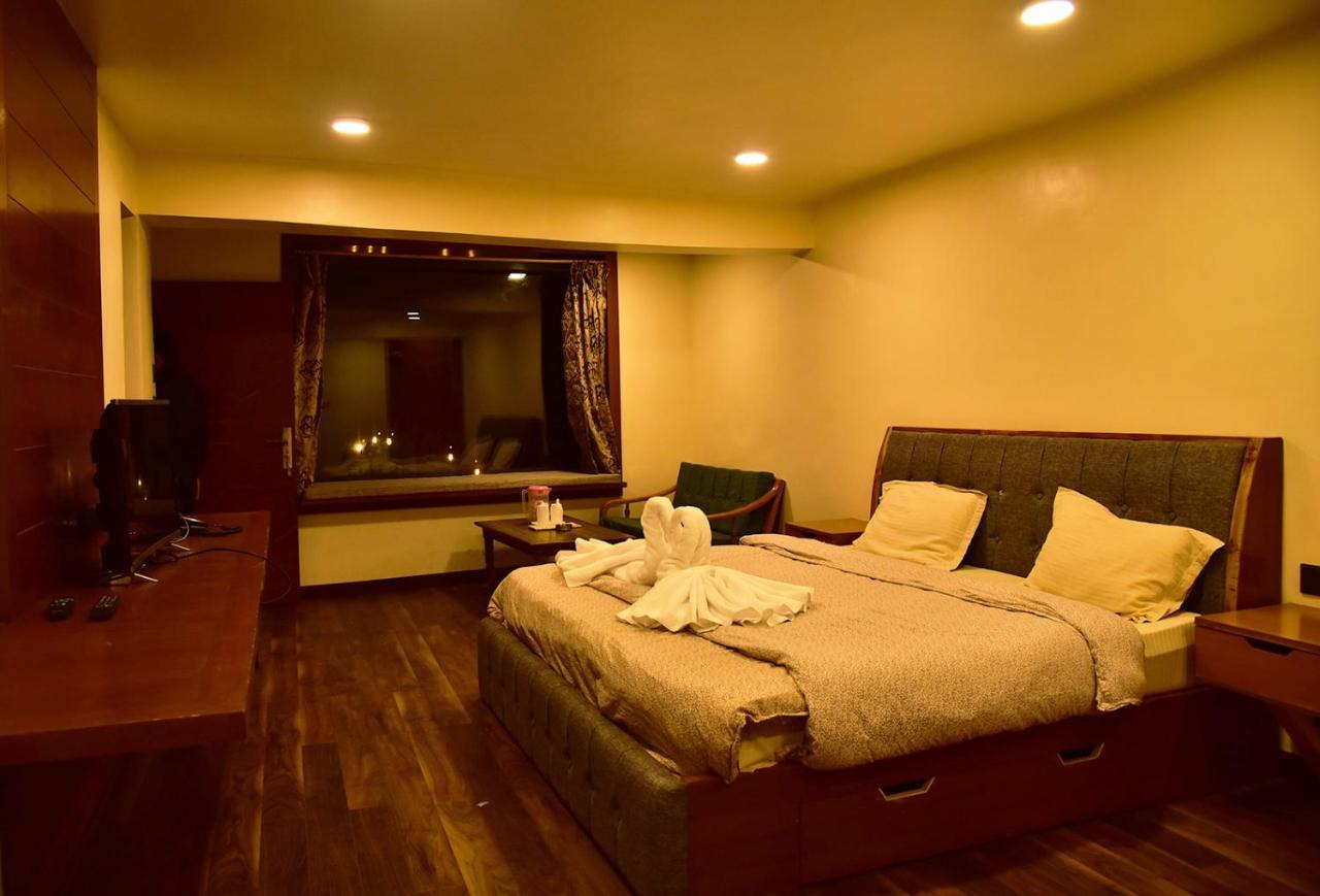 The Alpine Guest House Kasol Bagian luar foto