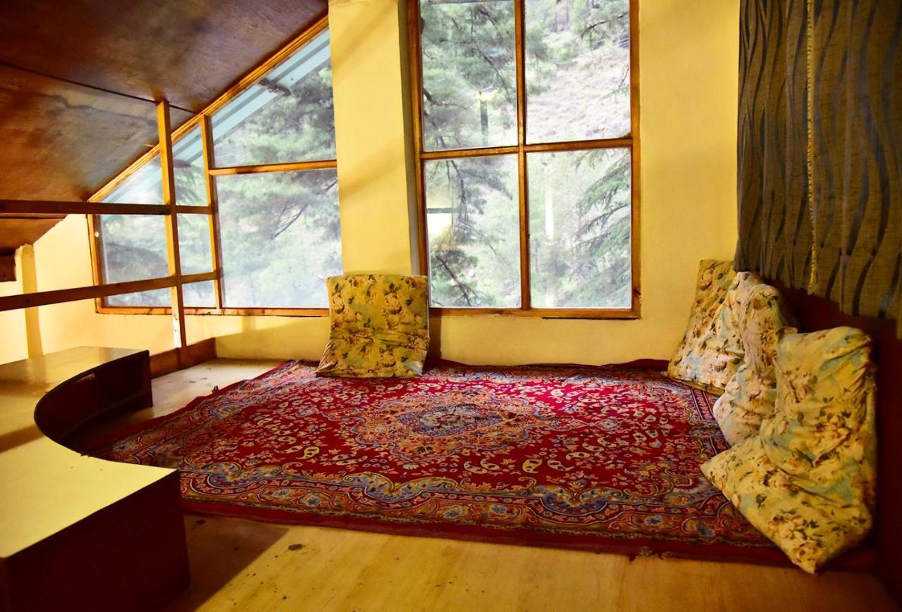 The Alpine Guest House Kasol Bagian luar foto