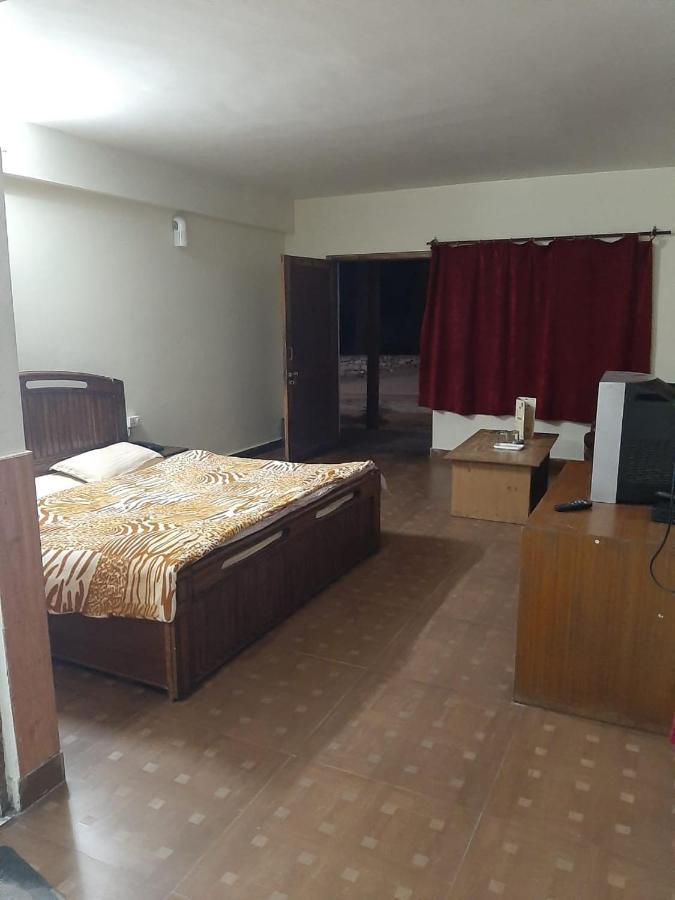The Alpine Guest House Kasol Bagian luar foto