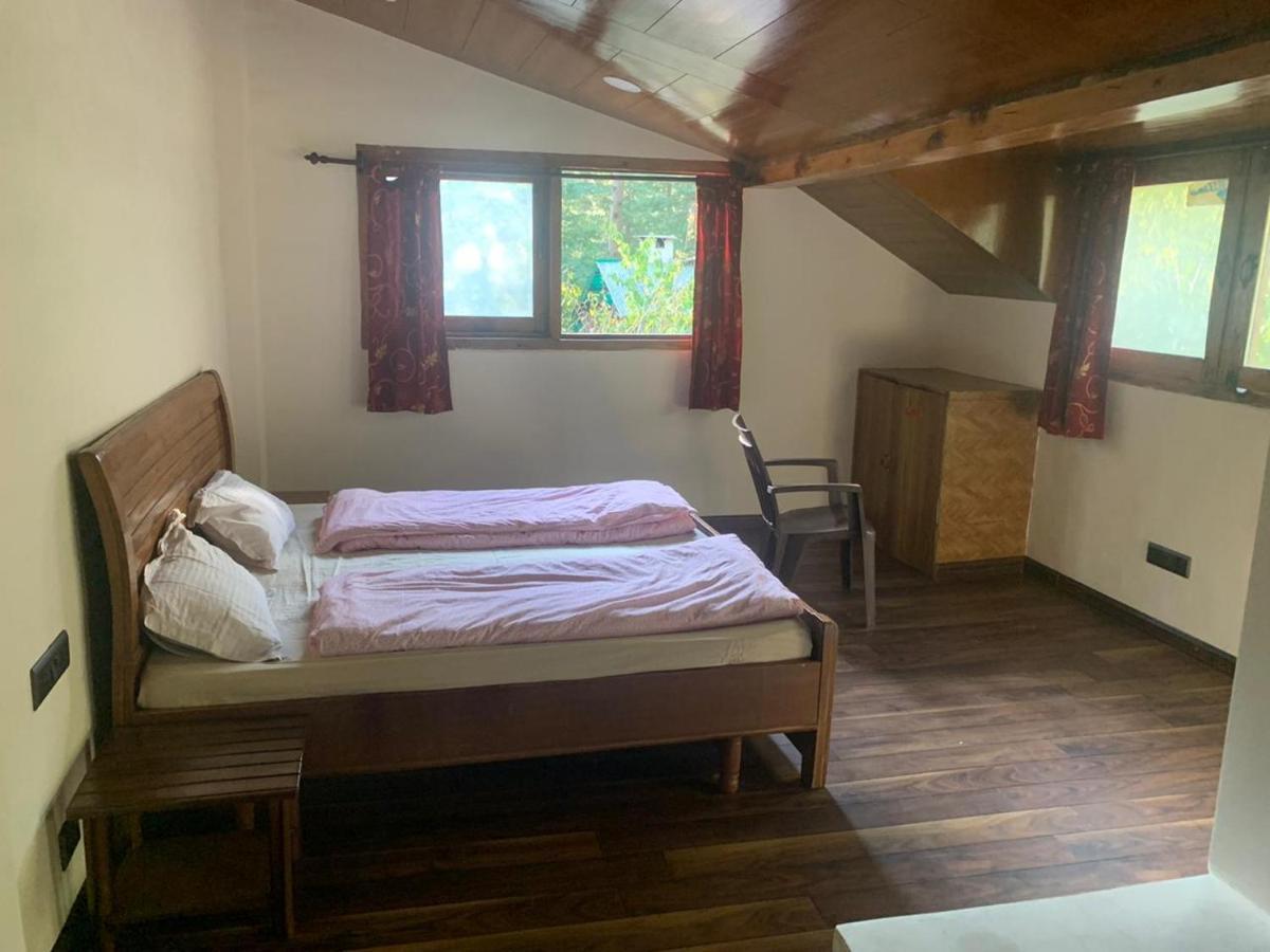 The Alpine Guest House Kasol Bagian luar foto